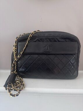 CHANEL Black  Crossbody Bag with Gold Chain . Camera handbag